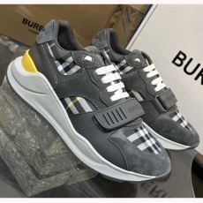 Burberry Low Shoes